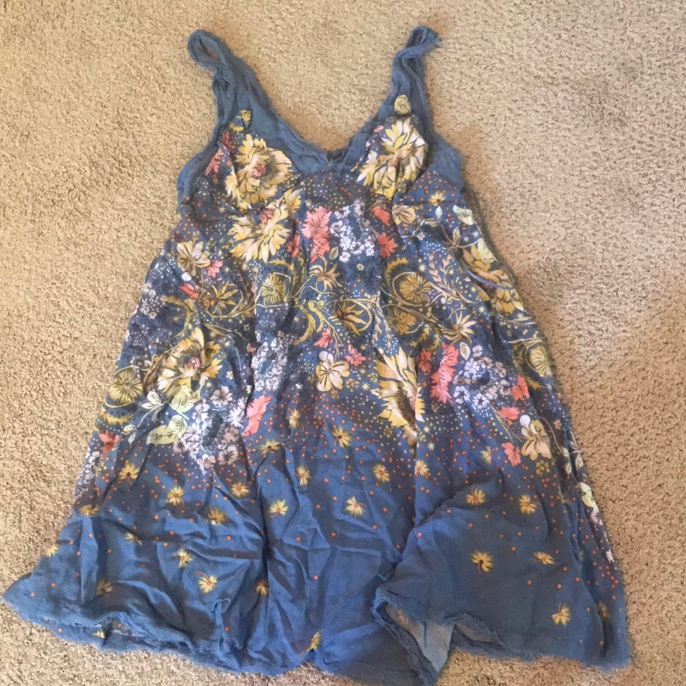 Short sun dress